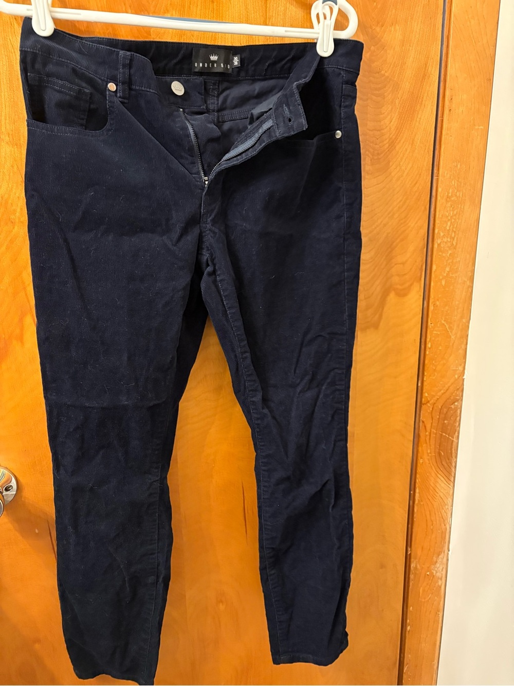 Men’s Under 5’10 Navy corduroy pants